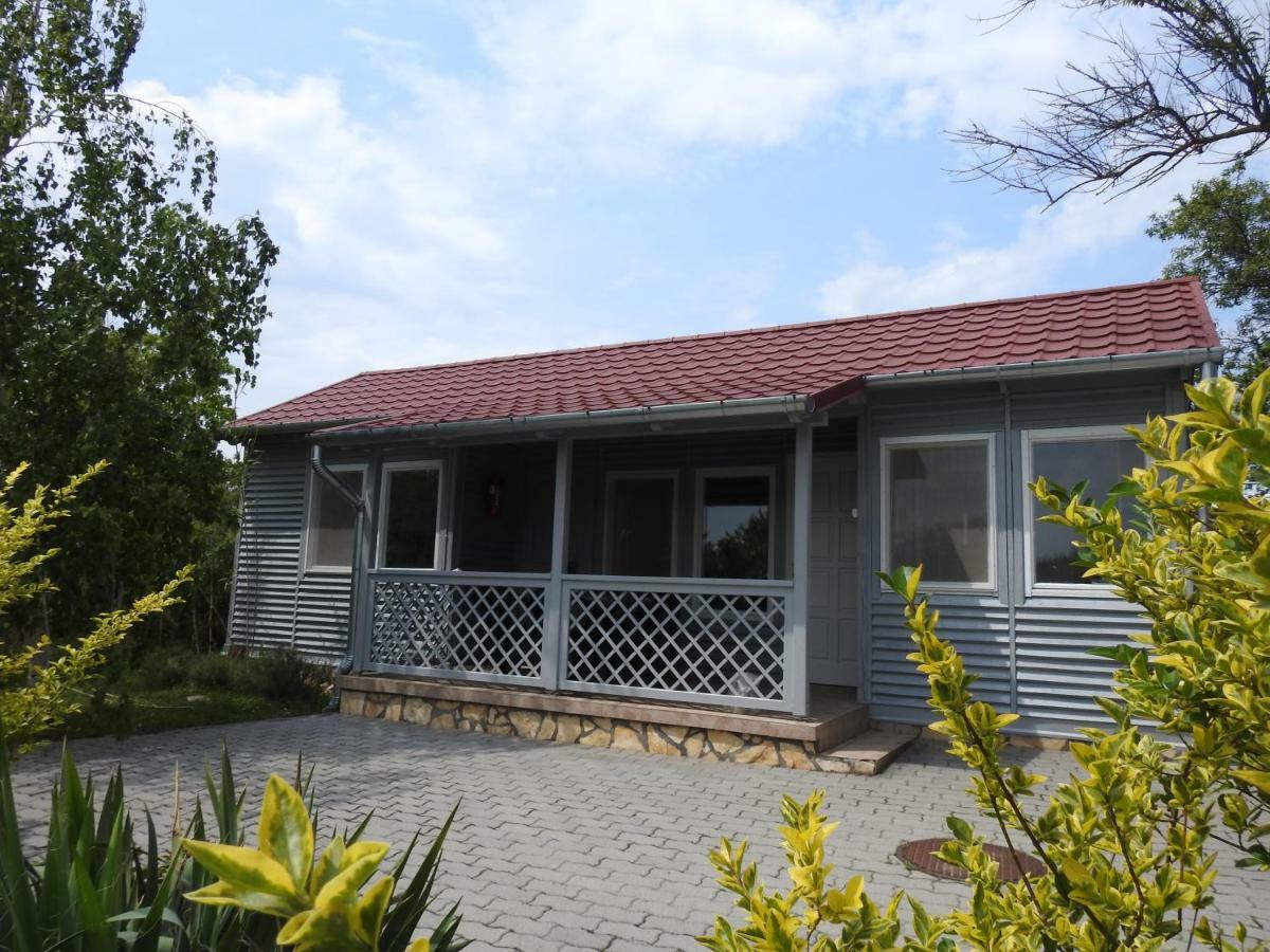 Akali Apartman Balatonakali Zewnętrze zdjęcie